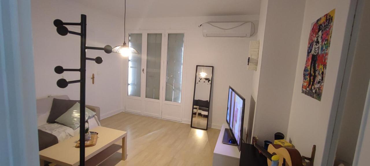Peaceful Apartment At Lyon 7 ภายนอก รูปภาพ