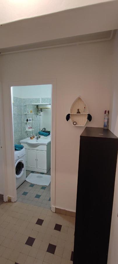 Peaceful Apartment At Lyon 7 ภายนอก รูปภาพ