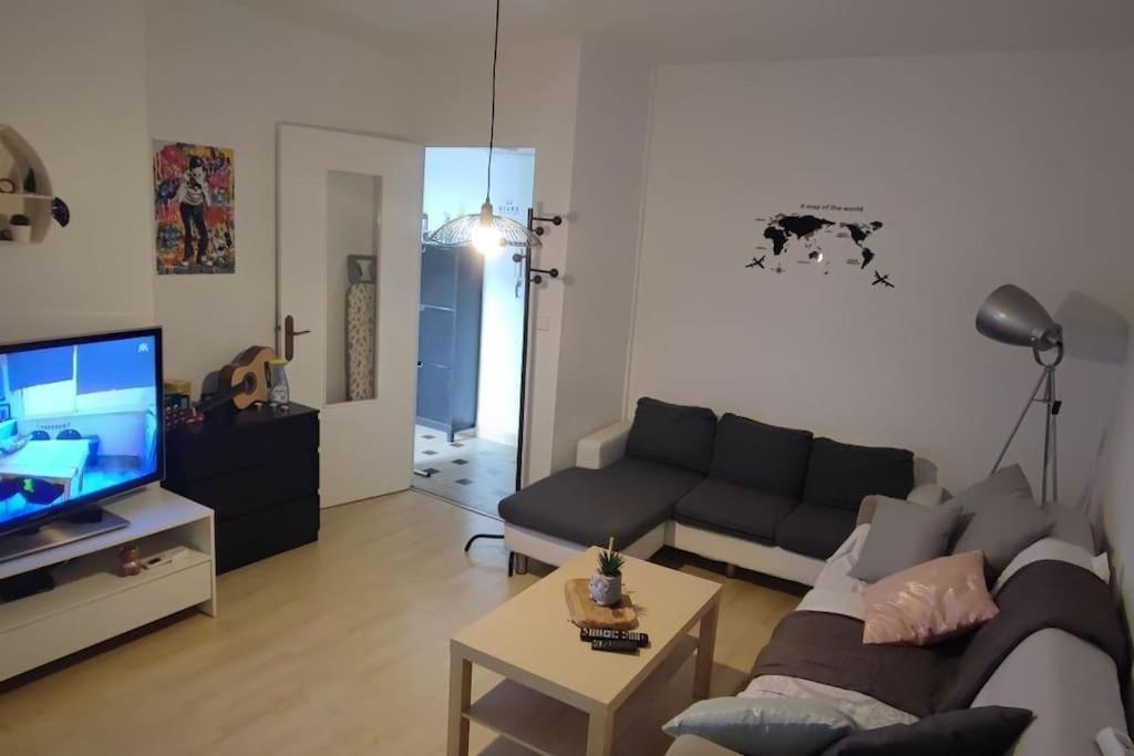 Peaceful Apartment At Lyon 7 ภายนอก รูปภาพ